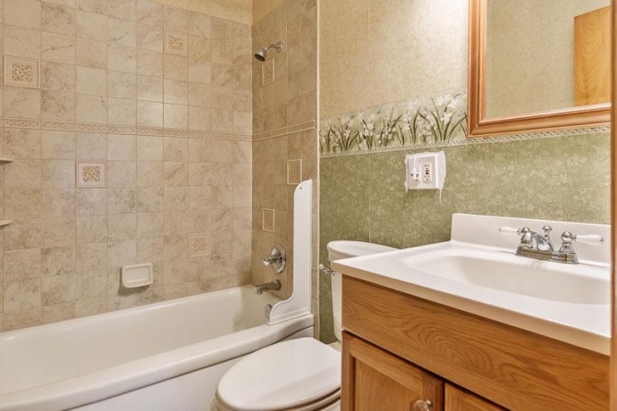 2328 Sharon, ROCKFORD, Illinois 61103, 3 Bedrooms Bedrooms, ,1 BathroomBathrooms,House,For Sale,Sharon,202604330