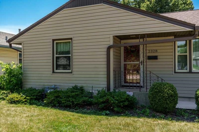 2328 Sharon, ROCKFORD, Illinois 61103, 3 Bedrooms Bedrooms, ,1 BathroomBathrooms,House,For Sale,Sharon,202604330
