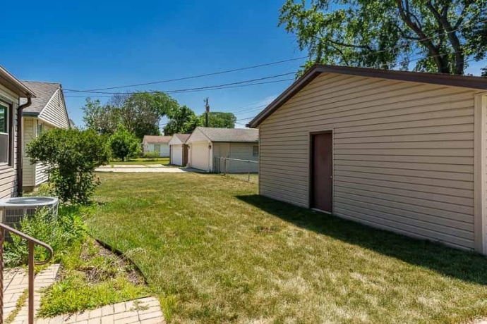 2328 Sharon, ROCKFORD, Illinois 61103, 3 Bedrooms Bedrooms, ,1 BathroomBathrooms,House,For Sale,Sharon,202604330