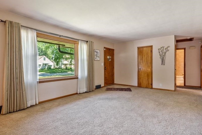 2328 Sharon, ROCKFORD, Illinois 61103, 3 Bedrooms Bedrooms, ,1 BathroomBathrooms,House,For Sale,Sharon,202604330