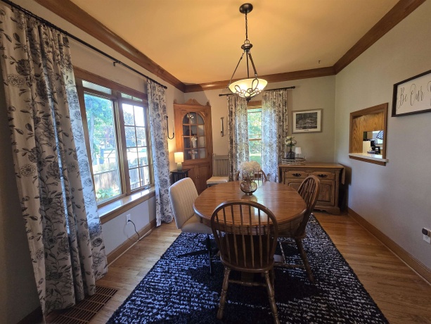 807 2nd, ROCK FALLS, Illinois 61071, 3 Bedrooms Bedrooms, ,1 BathroomBathrooms,House,For Sale,2nd,202604332