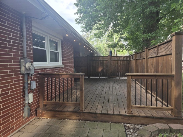 426 Fisk, DEKALB, Illinois 60115, 2 Bedrooms Bedrooms, ,2 BathroomsBathrooms,House,For Sale,Fisk,202604334