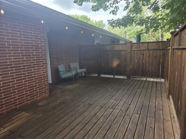 426 Fisk, DEKALB, Illinois 60115, 2 Bedrooms Bedrooms, ,2 BathroomsBathrooms,House,For Sale,Fisk,202604334