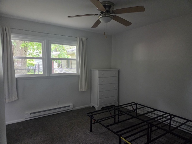 426 Fisk, DEKALB, Illinois 60115, 2 Bedrooms Bedrooms, ,2 BathroomsBathrooms,House,For Sale,Fisk,202604334