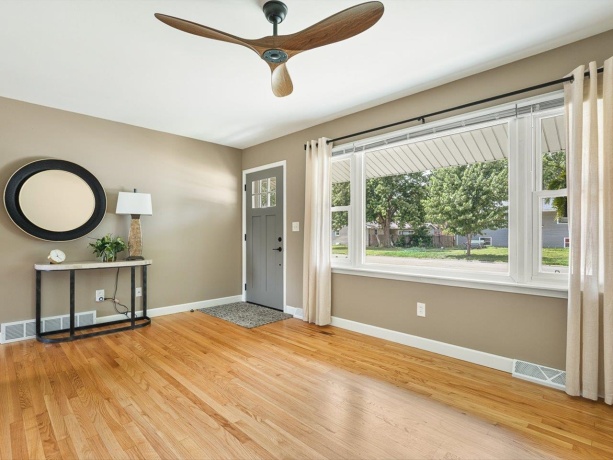 7705 Eastmont, LOVES PARK, Illinois 61111, 3 Bedrooms Bedrooms, ,1 BathroomBathrooms,House,For Sale,Eastmont,202604335