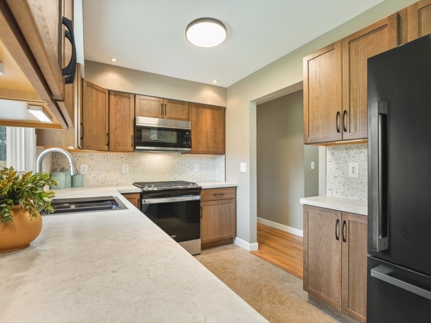 7705 Eastmont, LOVES PARK, Illinois 61111, 3 Bedrooms Bedrooms, ,1 BathroomBathrooms,House,For Sale,Eastmont,202604335