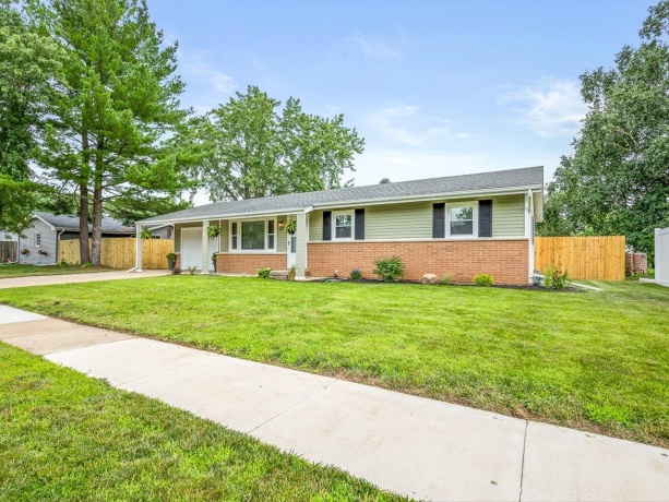 7705 Eastmont, LOVES PARK, Illinois 61111, 3 Bedrooms Bedrooms, ,1 BathroomBathrooms,House,For Sale,Eastmont,202604335