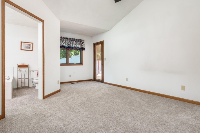 13273 Weatherfield, ROSCOE, Illinois 61073, 3 Bedrooms Bedrooms, ,3 BathroomsBathrooms,House,For Sale,Weatherfield,202604339