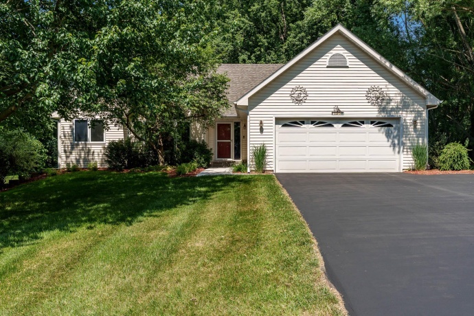 13273 Weatherfield, ROSCOE, Illinois 61073, 3 Bedrooms Bedrooms, ,3 BathroomsBathrooms,House,For Sale,Weatherfield,202604339