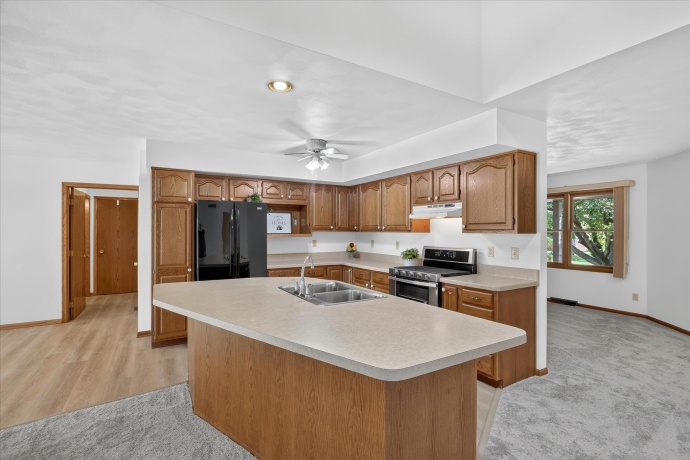 6370 Broadview, BELVIDERE, Illinois 61008, 3 Bedrooms Bedrooms, ,2 BathroomsBathrooms,House,For Sale,Broadview,202604340