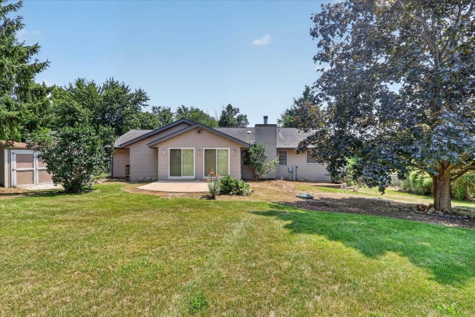 6370 Broadview, BELVIDERE, Illinois 61008, 3 Bedrooms Bedrooms, ,2 BathroomsBathrooms,House,For Sale,Broadview,202604340