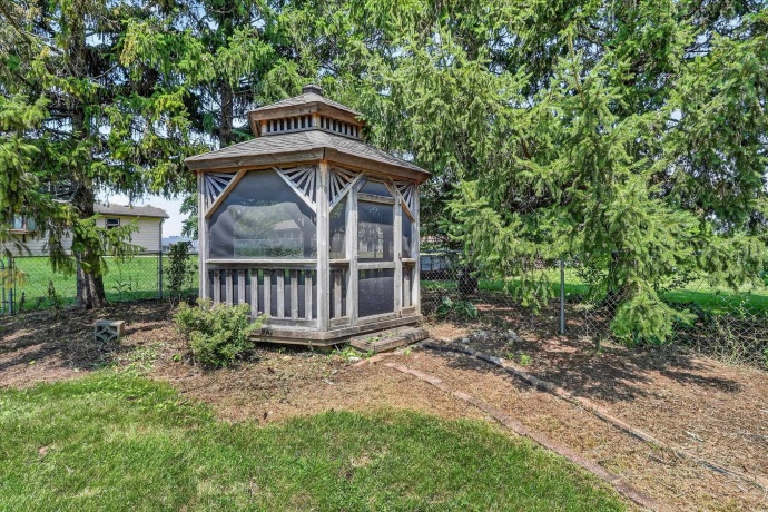 6370 Broadview, BELVIDERE, Illinois 61008, 3 Bedrooms Bedrooms, ,2 BathroomsBathrooms,House,For Sale,Broadview,202604340