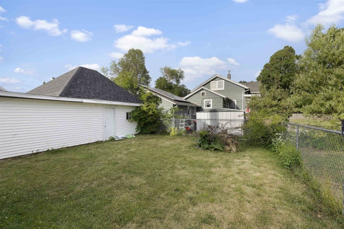 912 Fremont, BELVIDERE, Illinois 61008, 2 Bedrooms Bedrooms, ,2 BathroomsBathrooms,House,For Sale,Fremont,202604341