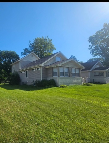 234 PEARL, LOVES PARK, Illinois 61111, 3 Bedrooms Bedrooms, ,2 BathroomsBathrooms,House,For Sale,PEARL,202604344