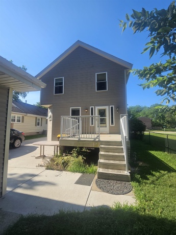 234 PEARL, LOVES PARK, Illinois 61111, 3 Bedrooms Bedrooms, ,2 BathroomsBathrooms,House,For Sale,PEARL,202604344