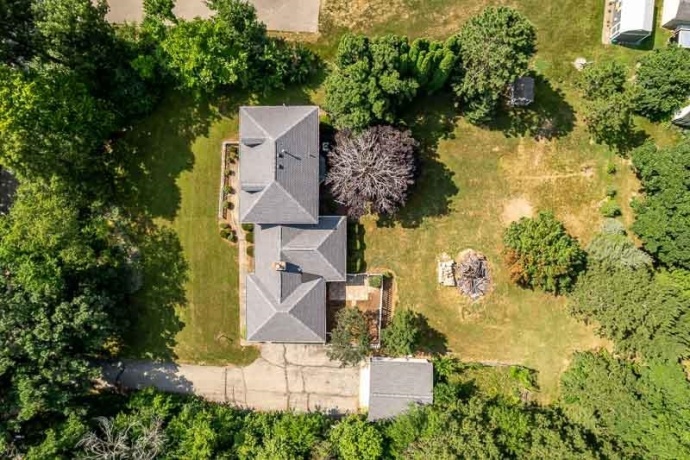 12002 SOUTH GATE, ROSCOE, Illinois 61073, 4 Bedrooms Bedrooms, ,3 BathroomsBathrooms,House,For Sale,SOUTH GATE,202604347