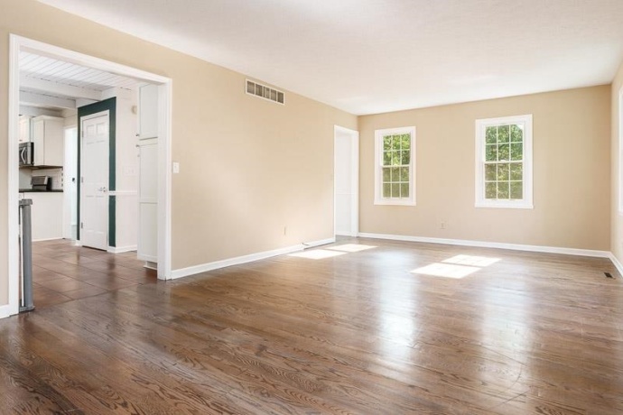 12002 SOUTH GATE, ROSCOE, Illinois 61073, 4 Bedrooms Bedrooms, ,3 BathroomsBathrooms,House,For Sale,SOUTH GATE,202604347
