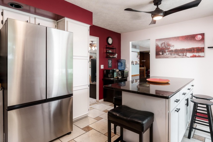 280 Knoll, BELVIDERE, Illinois 61008, 4 Bedrooms Bedrooms, ,3 BathroomsBathrooms,House,For Sale,Knoll,202604349