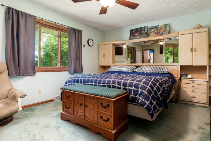 280 Knoll, BELVIDERE, Illinois 61008, 4 Bedrooms Bedrooms, ,3 BathroomsBathrooms,House,For Sale,Knoll,202604349