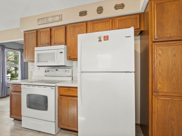 5870 Candover, LOVES PARK, Illinois 61111, 3 Bedrooms Bedrooms, ,2 BathroomsBathrooms,House,For Sale,Candover,202604351