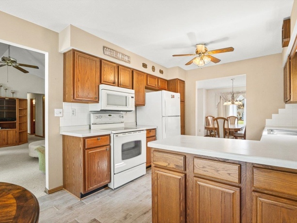5870 Candover, LOVES PARK, Illinois 61111, 3 Bedrooms Bedrooms, ,2 BathroomsBathrooms,House,For Sale,Candover,202604351