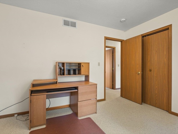 5870 Candover, LOVES PARK, Illinois 61111, 3 Bedrooms Bedrooms, ,2 BathroomsBathrooms,House,For Sale,Candover,202604351