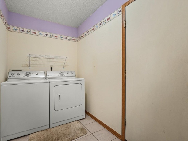 5870 Candover, LOVES PARK, Illinois 61111, 3 Bedrooms Bedrooms, ,2 BathroomsBathrooms,House,For Sale,Candover,202604351