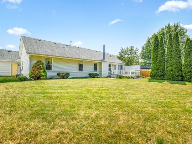 5870 Candover, LOVES PARK, Illinois 61111, 3 Bedrooms Bedrooms, ,2 BathroomsBathrooms,House,For Sale,Candover,202604351