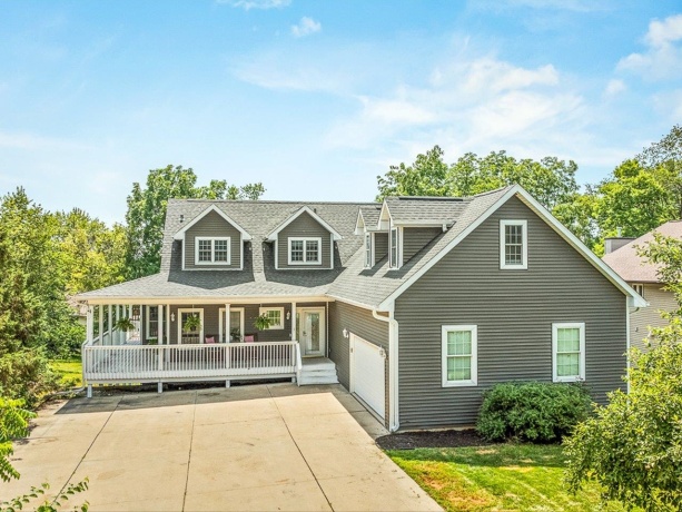 1393 Chadbourne, LAKE SUMMERSET, Illinois 61019, 4 Bedrooms Bedrooms, ,3 BathroomsBathrooms,House,For Sale,Chadbourne,202604029