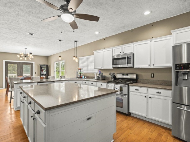 1393 Chadbourne, LAKE SUMMERSET, Illinois 61019, 4 Bedrooms Bedrooms, ,3 BathroomsBathrooms,House,For Sale,Chadbourne,202604029