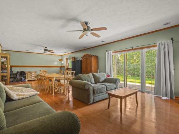 1393 Chadbourne, LAKE SUMMERSET, Illinois 61019, 4 Bedrooms Bedrooms, ,3 BathroomsBathrooms,House,For Sale,Chadbourne,202604029
