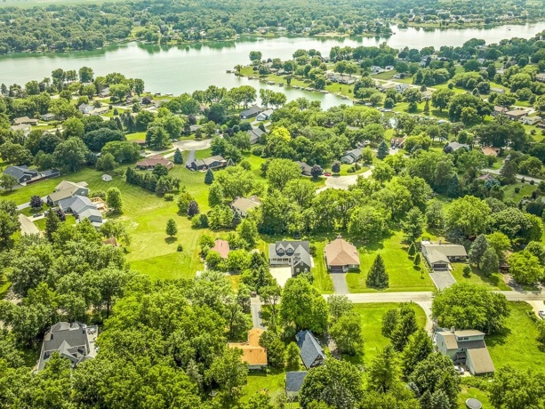 1393 Chadbourne, LAKE SUMMERSET, Illinois 61019, 4 Bedrooms Bedrooms, ,3 BathroomsBathrooms,House,For Sale,Chadbourne,202604029