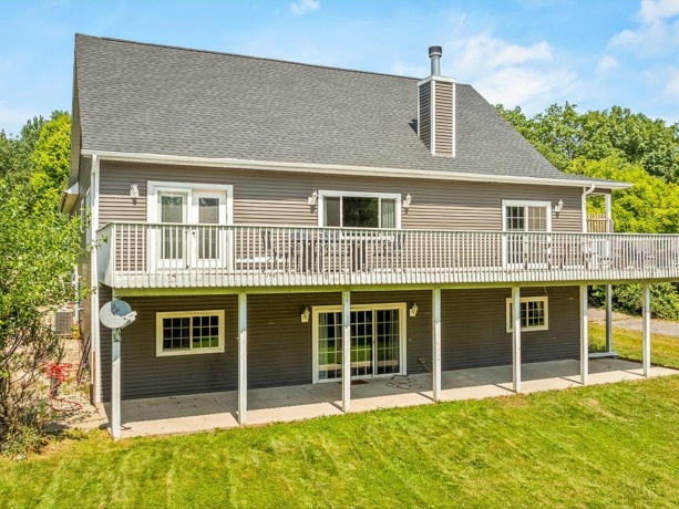 1393 Chadbourne, LAKE SUMMERSET, Illinois 61019, 4 Bedrooms Bedrooms, ,3 BathroomsBathrooms,House,For Sale,Chadbourne,202604029
