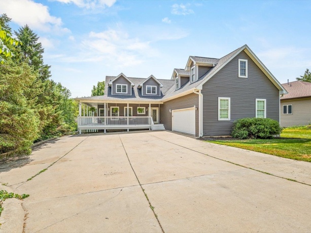 1393 Chadbourne, LAKE SUMMERSET, Illinois 61019, 4 Bedrooms Bedrooms, ,3 BathroomsBathrooms,House,For Sale,Chadbourne,202604029