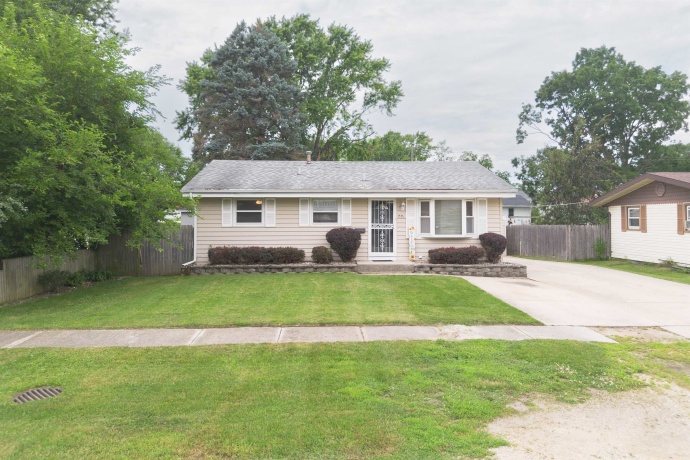 1527 Main, BELVIDERE, Illinois 61008, 3 Bedrooms Bedrooms, ,1 BathroomBathrooms,House,For Sale,Main,202604353
