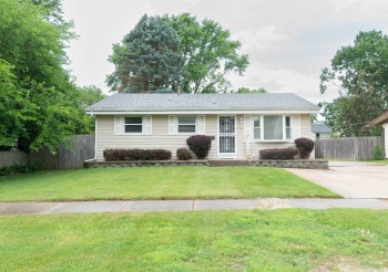 1527 Main, BELVIDERE, Illinois 61008, 3 Bedrooms Bedrooms, ,1 BathroomBathrooms,House,For Sale,Main,202604353