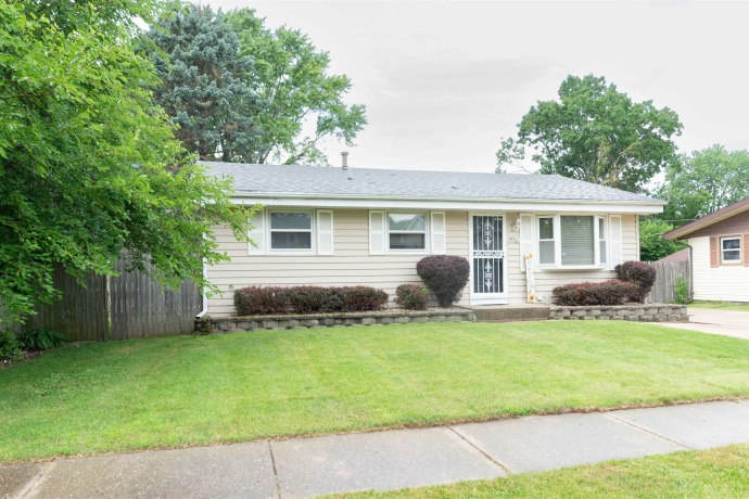 1527 Main, BELVIDERE, Illinois 61008, 3 Bedrooms Bedrooms, ,1 BathroomBathrooms,House,For Sale,Main,202604353