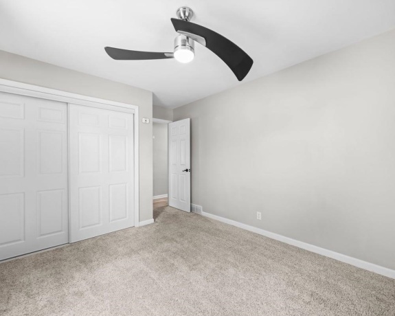 1546 Meadowbrook, FREEPORT, Illinois 61032, 3 Bedrooms Bedrooms, ,2 BathroomsBathrooms,House,For Sale,Meadowbrook,202604355