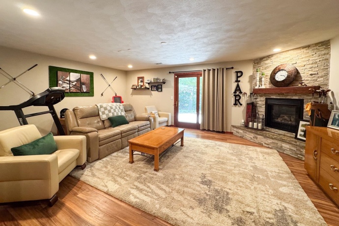9038 Sheringham, ROSCOE, Illinois 61073, 3 Bedrooms Bedrooms, ,3 BathroomsBathrooms,House,For Sale,Sheringham,202604356