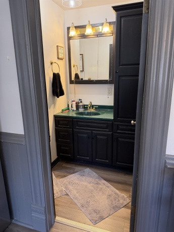 405 8th, MENDOTA, Illinois 61342, 3 Bedrooms Bedrooms, ,2 BathroomsBathrooms,House,For Sale,8th,202604358