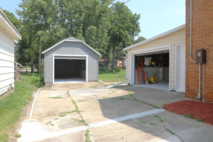 102 High, ORANGEVILLE, Illinois 61060, 4 Bedrooms Bedrooms, ,2 BathroomsBathrooms,House,For Sale,High,202604359