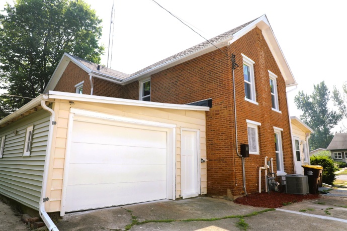 102 High, ORANGEVILLE, Illinois 61060, 4 Bedrooms Bedrooms, ,2 BathroomsBathrooms,House,For Sale,High,202604359