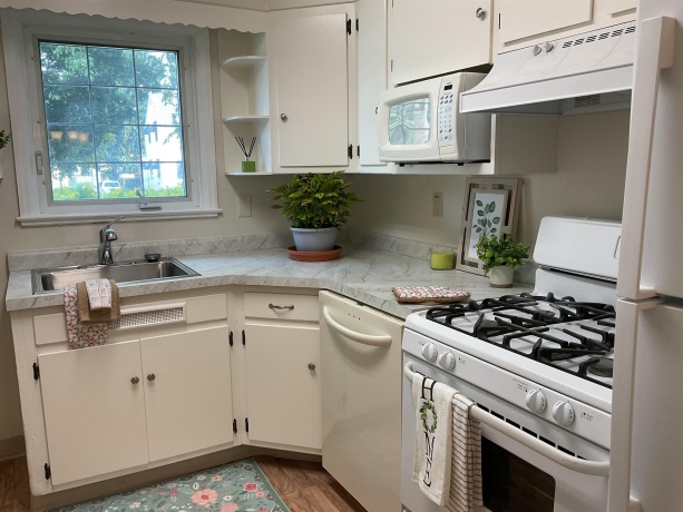 2617 17th, ROCKFORD, Illinois 61108, 2 Bedrooms Bedrooms, ,2 BathroomsBathrooms,House,For Sale,17th,202604361