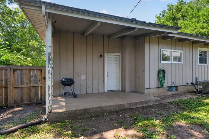 2014 24TH, ROCKFORD, Illinois 61108, 3 Bedrooms Bedrooms, ,1 BathroomBathrooms,House,For Sale,24TH,202604364