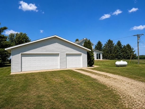 15251 Coffman, FORRESTON, Illinois 61030, 4 Bedrooms Bedrooms, ,2 BathroomsBathrooms,House,For Sale,Coffman,202604365