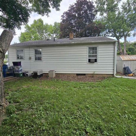 704 Douglas, DIXON, Illinois 61021, 2 Bedrooms Bedrooms, ,1 BathroomBathrooms,House,For Sale,Douglas,202604368