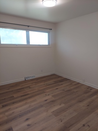 311 Stewart, FREEPORT, Illinois 61032, 3 Bedrooms Bedrooms, ,1 BathroomBathrooms,House,For Sale,Stewart,202604369