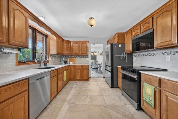 9655 Ramblin Ridge, BELVIDERE, Illinois 61008, 3 Bedrooms Bedrooms, ,4 BathroomsBathrooms,House,For Sale,Ramblin Ridge,202604372