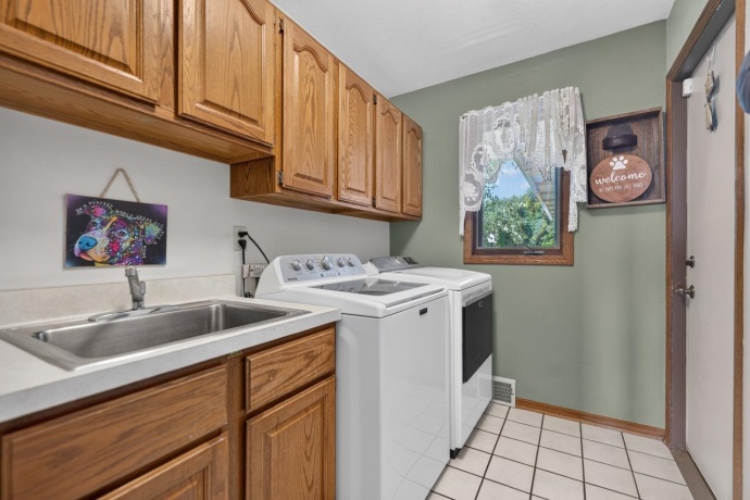 9655 Ramblin Ridge, BELVIDERE, Illinois 61008, 3 Bedrooms Bedrooms, ,4 BathroomsBathrooms,House,For Sale,Ramblin Ridge,202604372