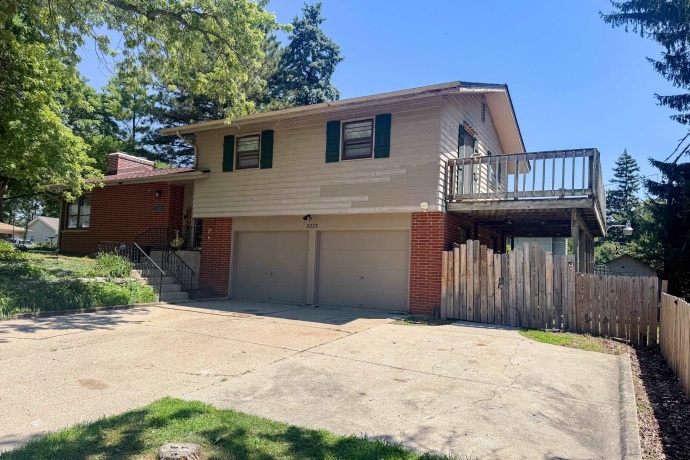 3223 Basswood, ROCKFORD, Illinois 61114, 3 Bedrooms Bedrooms, ,2 BathroomsBathrooms,House,For Sale,Basswood,202604373